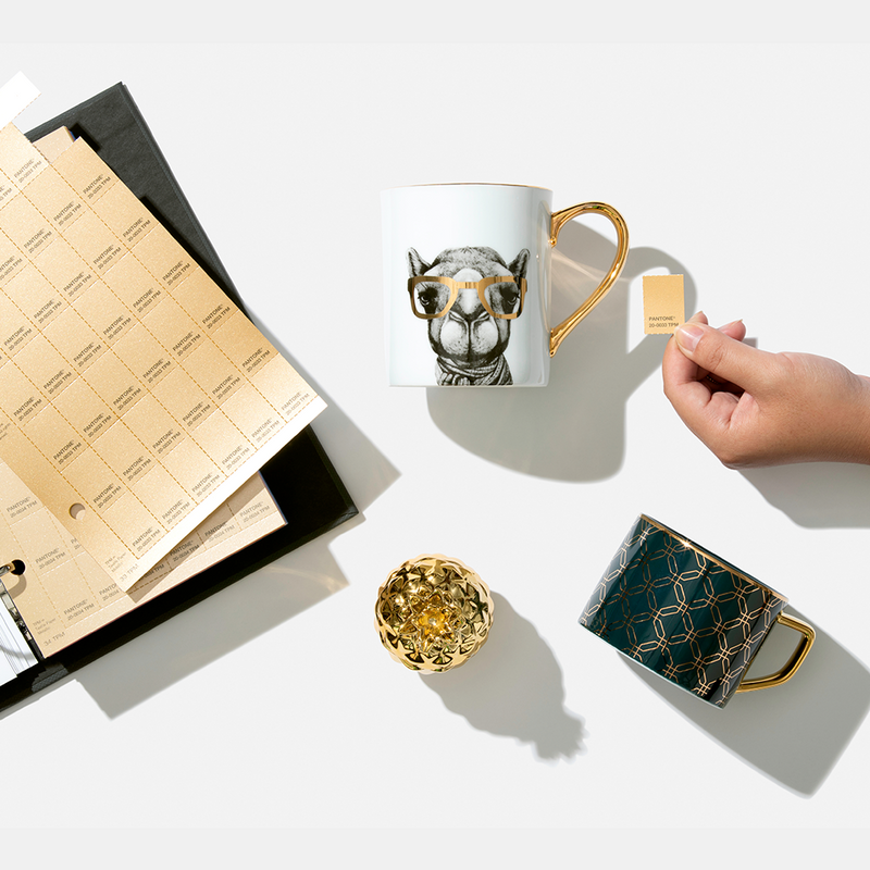 PANTONE FHI Metallic Shimmers Color Specifier