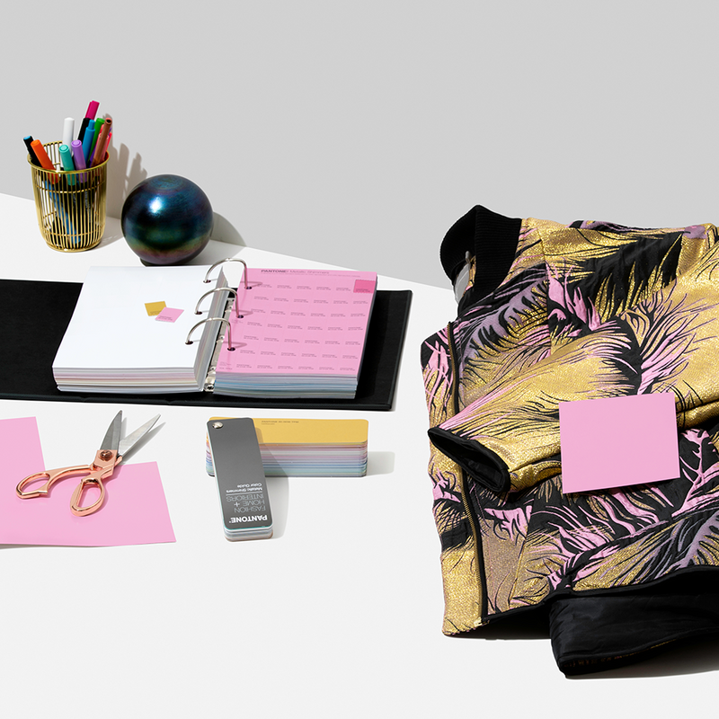 PANTONE FHI Metallic Shimmers Color Specifier