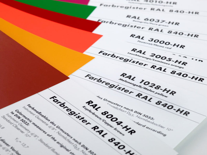RAL 840 HR – Single-Chip in Semi-matte